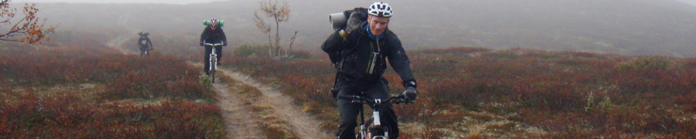 Wilderness biking panorama across the Poyrisjarvi fells