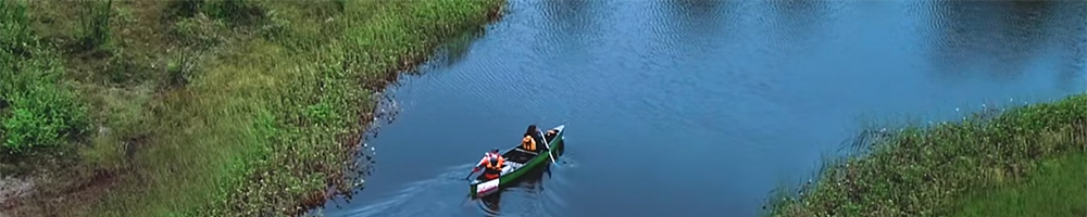 Paddling on a calm lake near Hetta