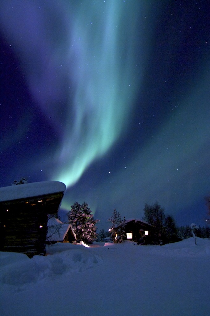 Aurora borealis above the snow